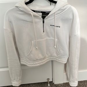 COPY - Cropped Alphalete hoodie